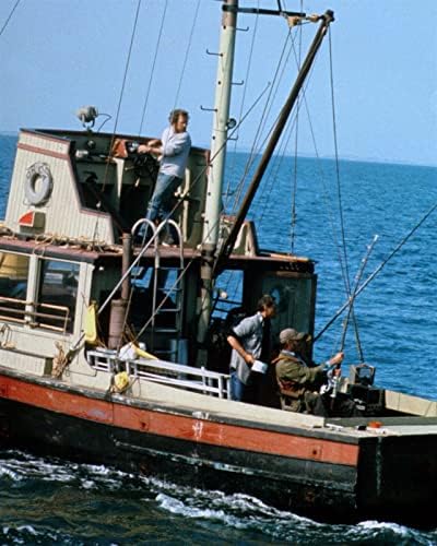 Челюстта Дращи в морето Показва и Шнайдер с удочками Драйфус пилотирует лодка 8x10 инча снимка